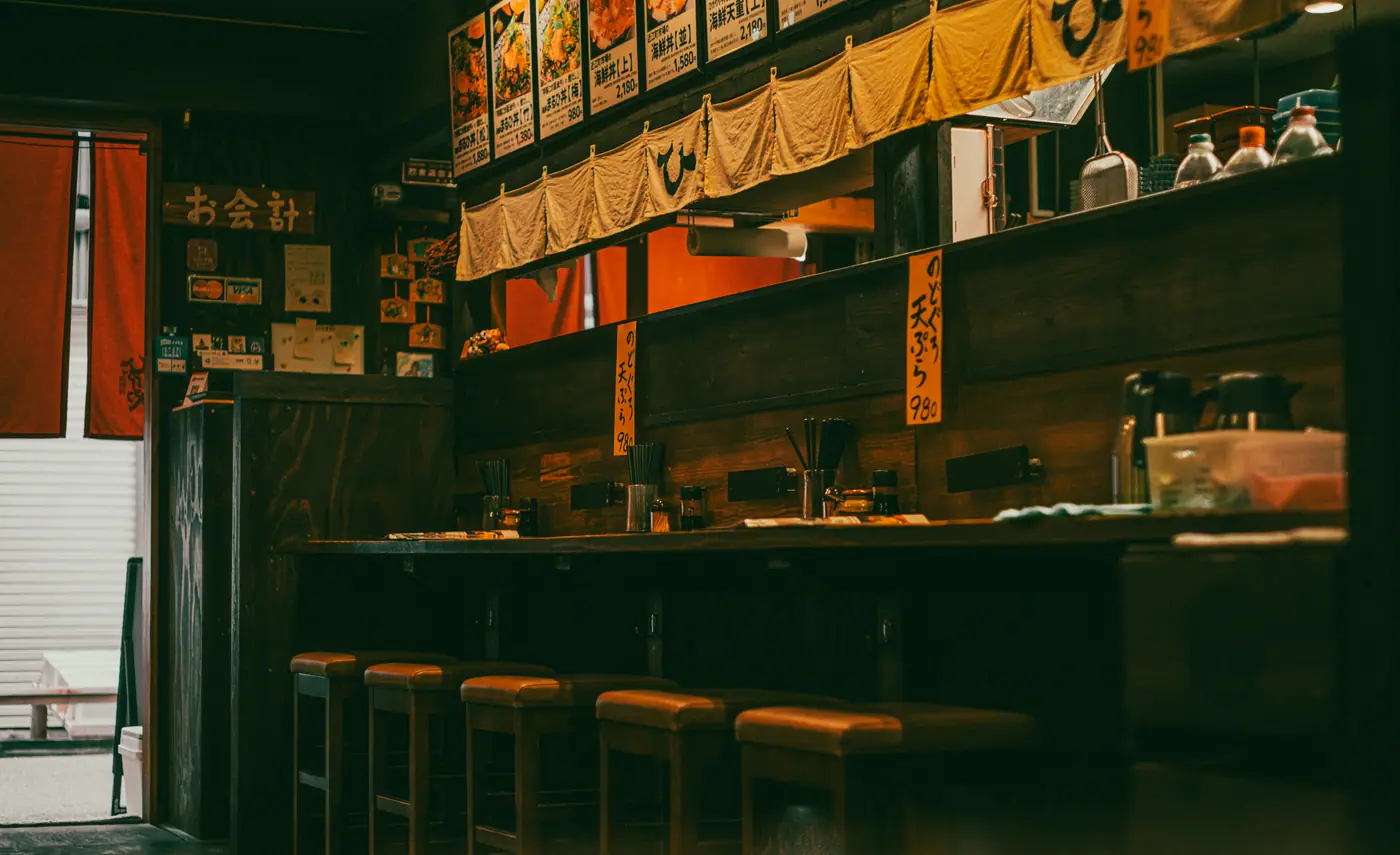 金沢の居酒屋のカウンター