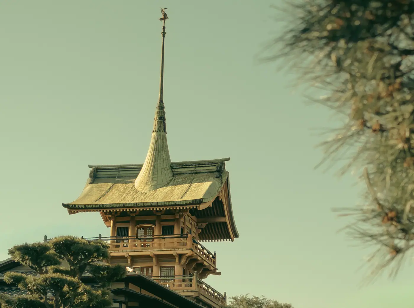 祇園の屋根