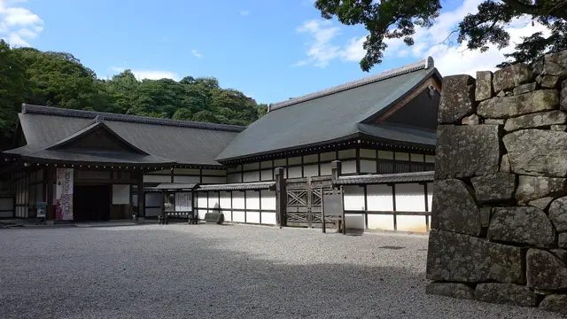 Hikone Castle